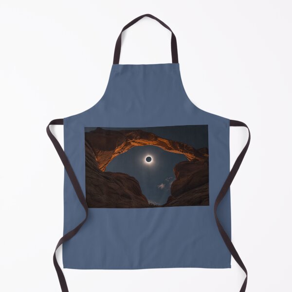 Item preview, Póster del espectacular eclipse solar designed and sold by Halifaxartguy.