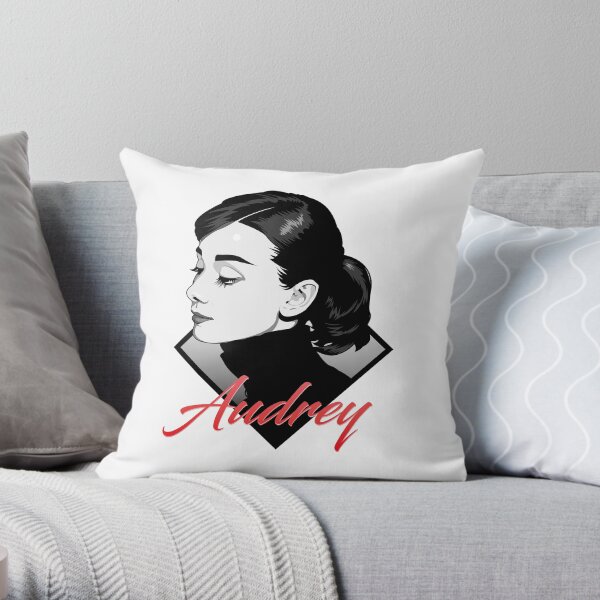 Audrey Hepburn Pillow Cover 40/45cm Hand-painted Style Pillow Case Free Badge Audrey Hepburn Pillow Cover 40/45cm Hand-painted Style Pillow Case Free Badge