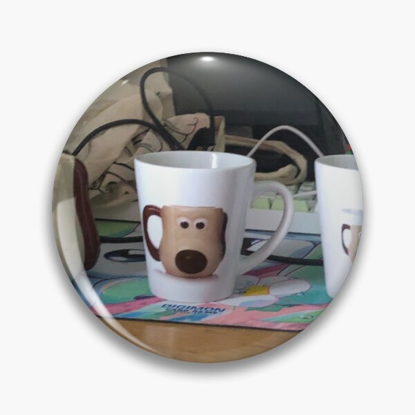 Artikelvorschau, Gromit-Tasse, Tasse, Tasse, Foto, Meta-Humor entworfen und verkauft von Pepsi-Maxolotl.