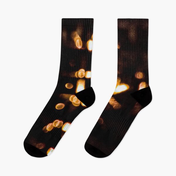 Artikelvorschau, Goldene Lichtmatrix – Abstrakte Bokeh-Fotografie, leuchtendes bernsteinfarbenes Licht entworfen und verkauft von Visual Arts Dominika Cybuch.
