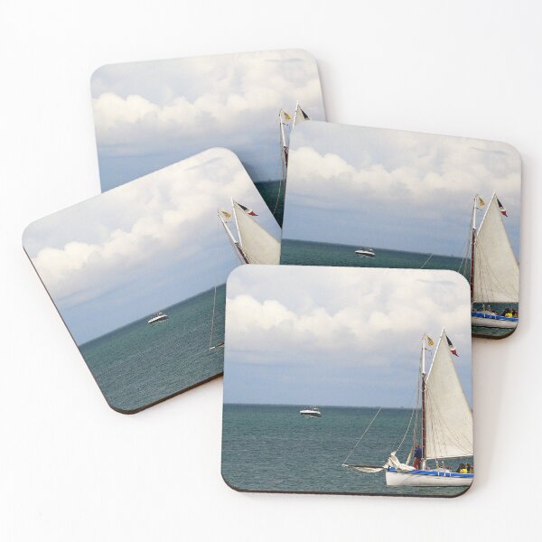 Item preview, the white sailboat designed and sold by ART22.
