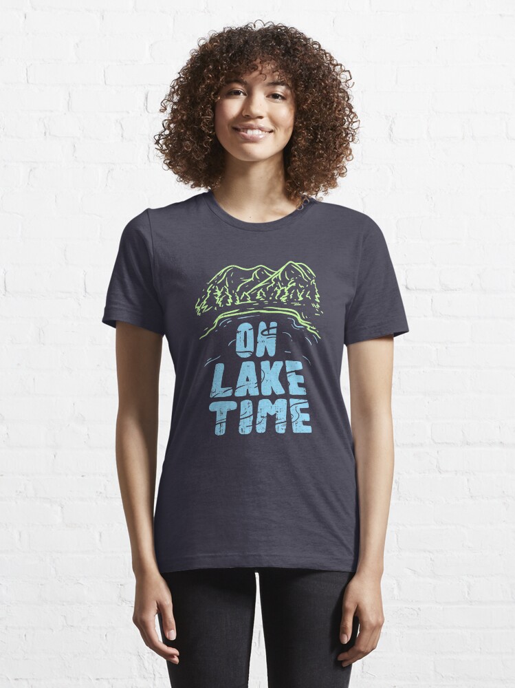 Alternative Ansicht von On Lake Time - Funny Boat Gift Essential T-Shirt