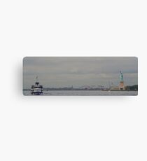 Lienzo Coming Back from Liberty