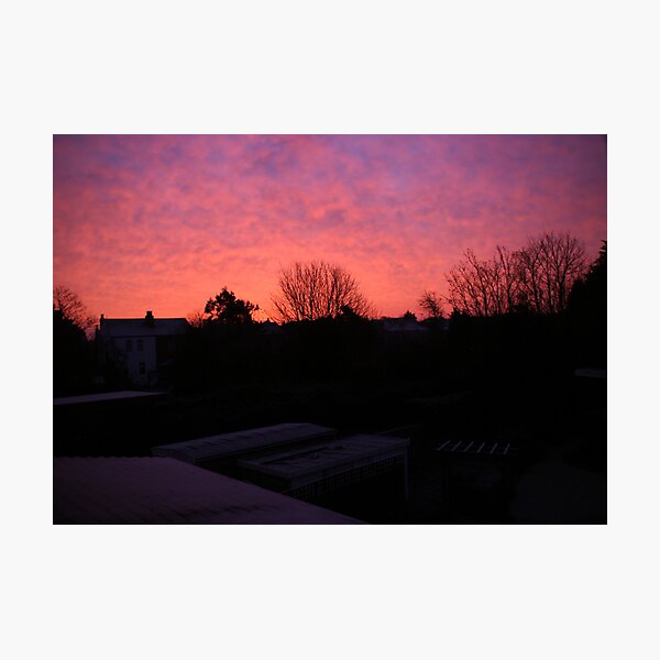Artikelvorschau, sunrise on a frosty morning entworfen und verkauft von stebird.