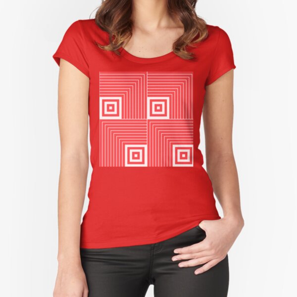 Fitted Scoop T-Shirt