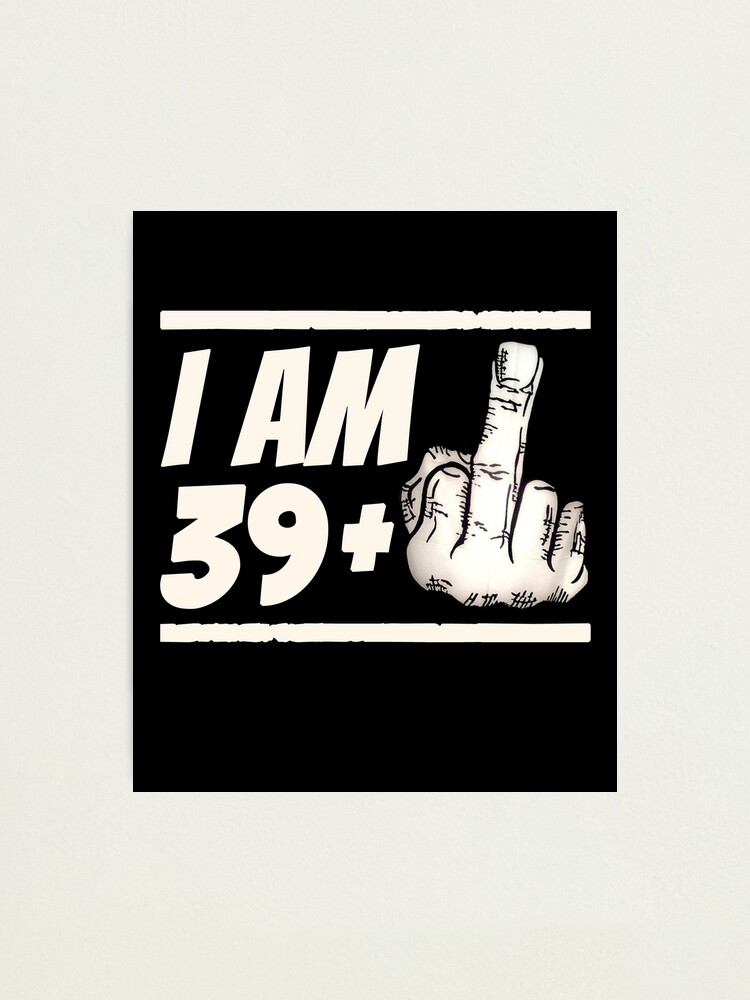Milestone 40th Birthday - Gag Bday Joke Gift Idea: 39+1 Milestone 40th Birthday - Gag Bday Joke Gift Idea: 39+1
