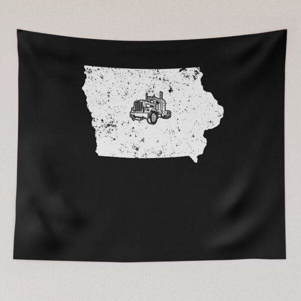 Artikelvorschau, Iowa-Longhaul-Fernlastfahrer-T-Shirts 18 Wheeler-LKW-Hemd entworfen und verkauft von shoppzee.