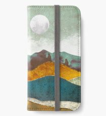 Night Fog iPhone Wallet/Case/Skin