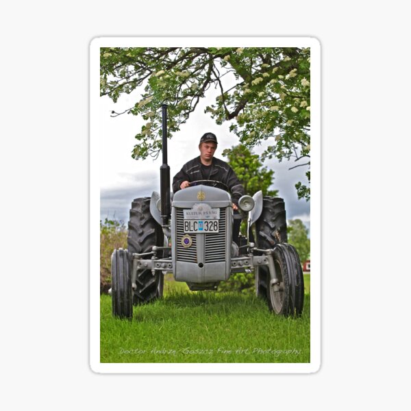 Tractor massey ferguson 1955. For you Leif Emil Bäckman. Sticker
