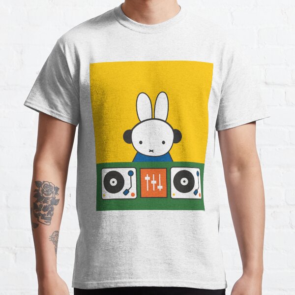 Vista previa del artículo con la obra «DJ Rabbit kids», diseñado y vendido por goatboyjr.