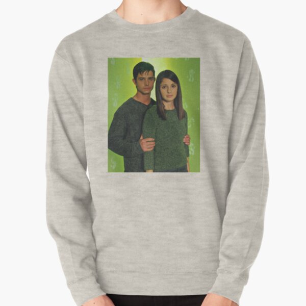 Max X Liz Pullover Sweatshirt