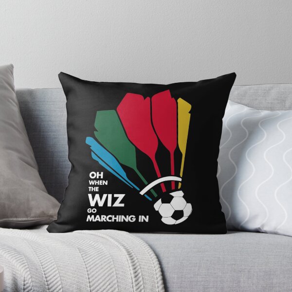 SHUTTLE-SOCCER Throw Pillow