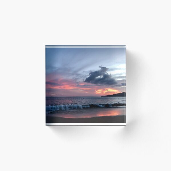 Item preview, Playa de maui atardecer y olas designed and sold by Erica Robbin.