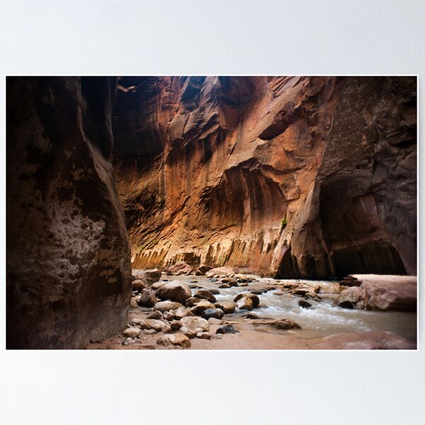 Vista previa del artículo con la obra «The Narrows no.4», diseñado y vendido por ChaseTheAlpine.