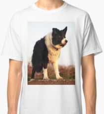 Wondering Classic T-Shirt