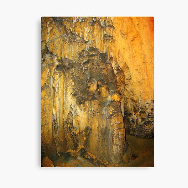 COUPLE IN LOVE - CAVE SCULPTURE Canvas Print