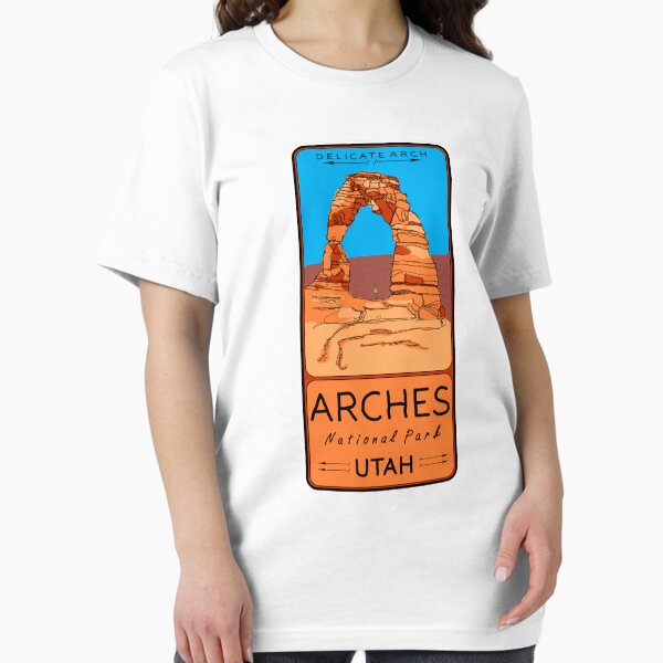 Delicate Arch, Arches National Park, Moab, Utah Essential T-Shirt
