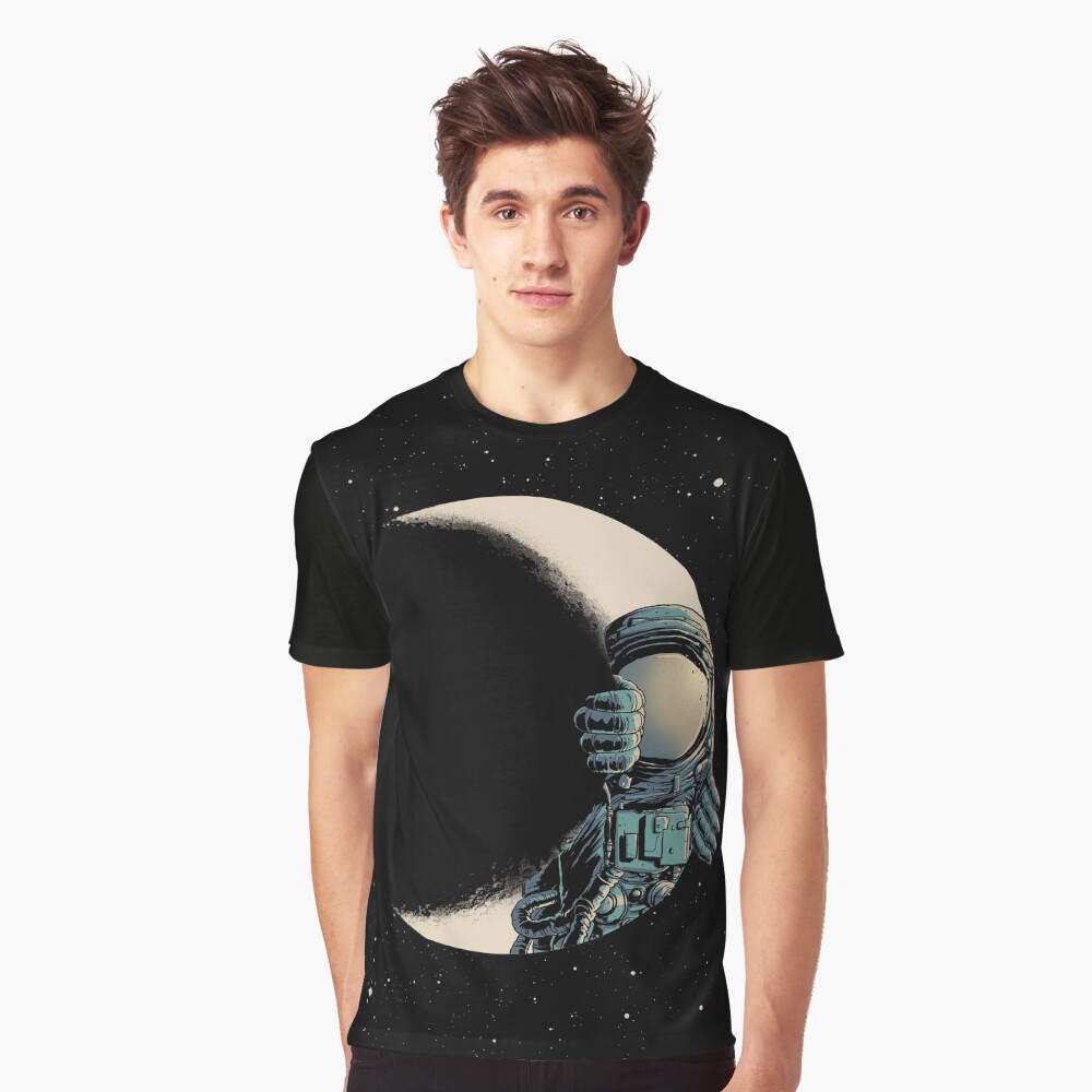 Vista previa del artículo con la obra «Camiseta gráfica», diseñado y vendido por carbine.