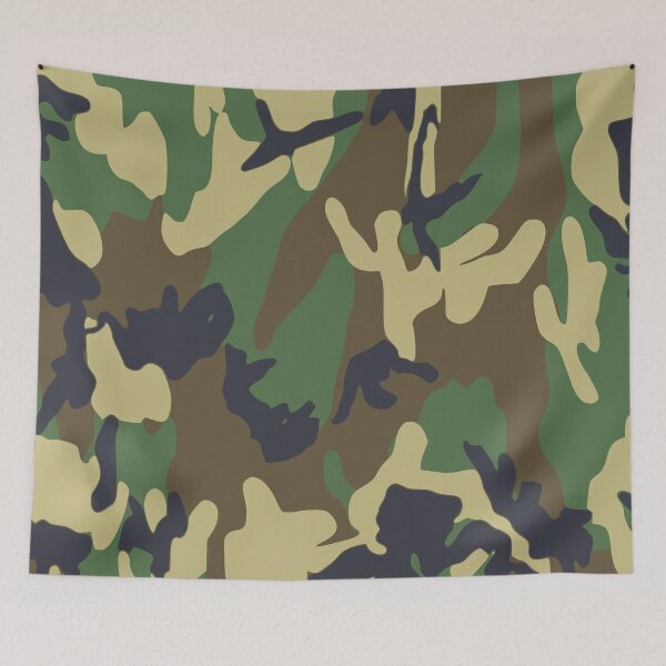 Artikelvorschau, Camouflage-Print in Grün und Braun entworfen und verkauft von kapotka.