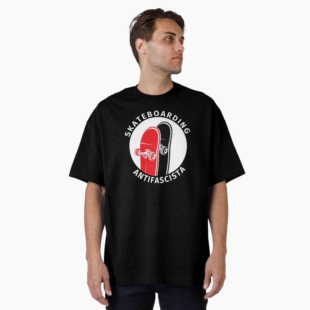 Vista previa del artículo con la obra «Camiseta holgada», diseñado y vendido por fabianb.