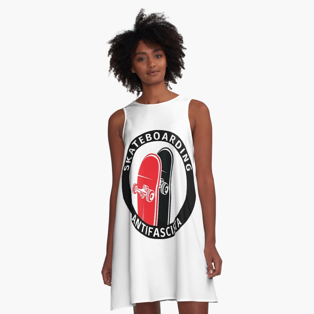 Vista previa del artículo con la obra «Vestido acampanado», diseñado y vendido por fabianb.