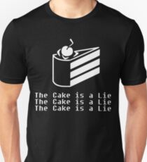 Der Kuchen ist eine Lüge Slim Fit T-Shirt