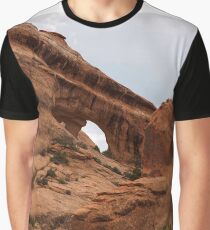 Double O Arch - Maybe - 2 © Graphic T-Shirt