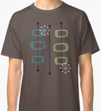 Observe - 2 Classic T-Shirt