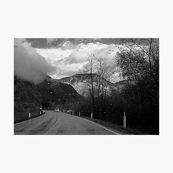 Artikelvorschau, Moving toward a rainy day entworfen und verkauft von Vittorio Magaletti.
