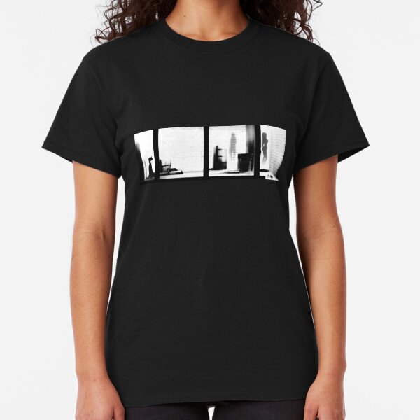 Monogatari Shower Classic T-Shirt