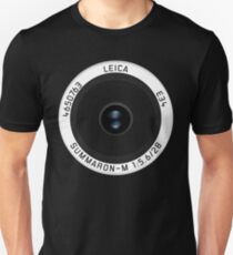 Leica Summaron-M Objektivfotografie - Leica Kamera Slim Fit T-Shirt
