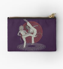 capoeiristas feministas purple Studio Pouch