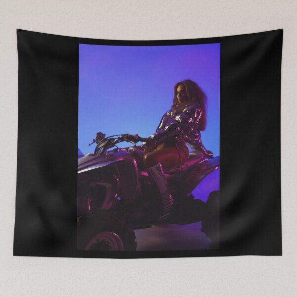 Item preview, alina baraz feels right designed and sold by bellubble.