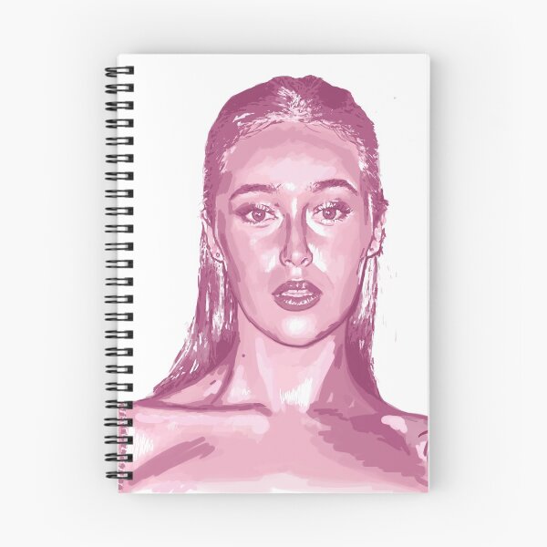 Aperçu de l'œuvre Alycia Debnam-Carey, jolie en rose créée et vendue par Tabatha Rich.
