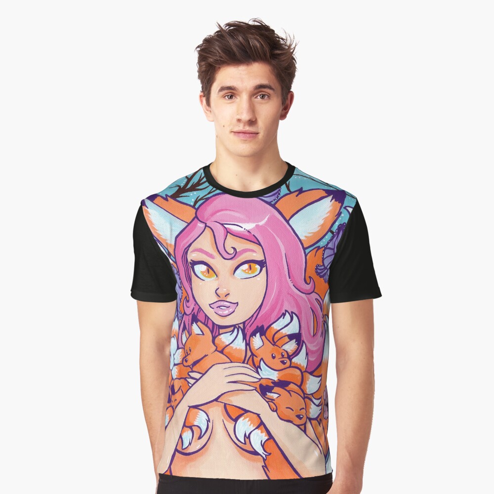Kitsune in Bloom Graphic T-Shirt
