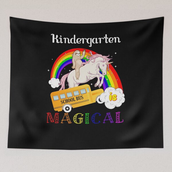 Artikelvorschau, Kindergarten ist magischer Einhornbus entworfen und verkauft von DBA-Dezines.