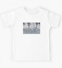 Form Kids Tee