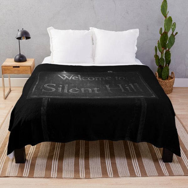 Welcome to Silent Hill | Throw Blanket