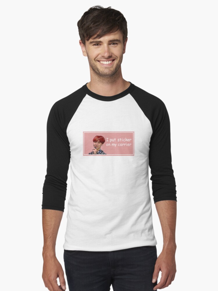 Thumbnail 1 von 3, Baseballshirt mit 3/4-Arm, J-Hope-Aufkleber designt und verkauft von kaptenzissou.