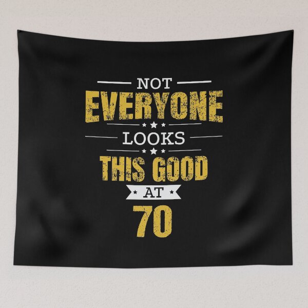 Artikelvorschau, 70th Birthday Gift Retro Seventy 70 Years Looks This Good Yellow entworfen und verkauft von haselshirt.