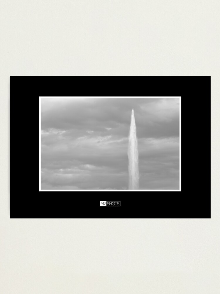 Alternate view of Geneva Jet d'Eau Photographic Print