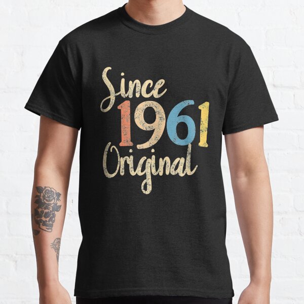 1961 cumpleaños vintage retro Camiseta clásica