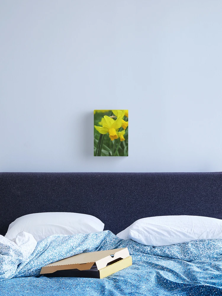Imagen 2 de 3, Lienzo con la obra Heralding Spring!, diseñada y vendida por Patsy Smiles.