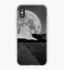 Narwal zum Mond iPhone-Hülle & Cover