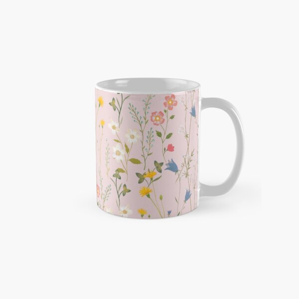 Dreamy Floral Pattern Classic Mug