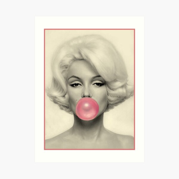 MARILYN MONROE : Bubble Blowing Print Art Print