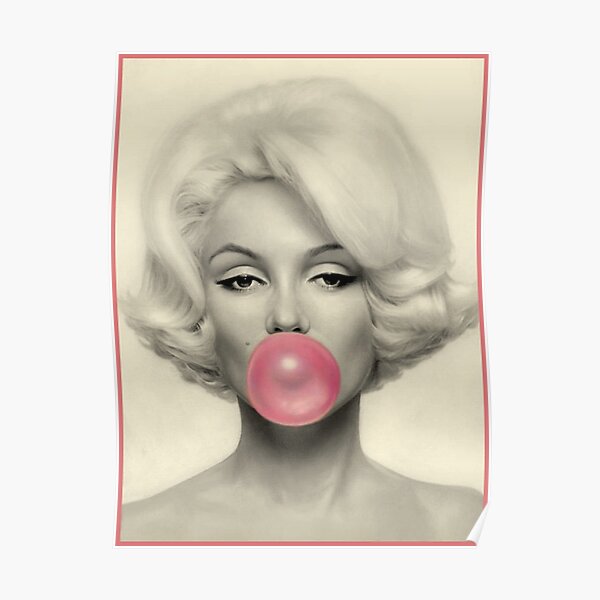MARILYN MONROE : Bubble Blowing Print Poster