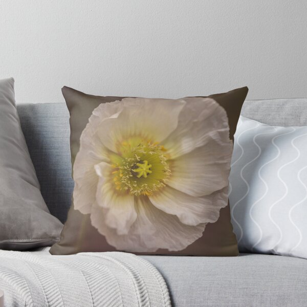 Artikelvorschau, Ornamental Mohn entworfen und verkauft von Thomasyoung.