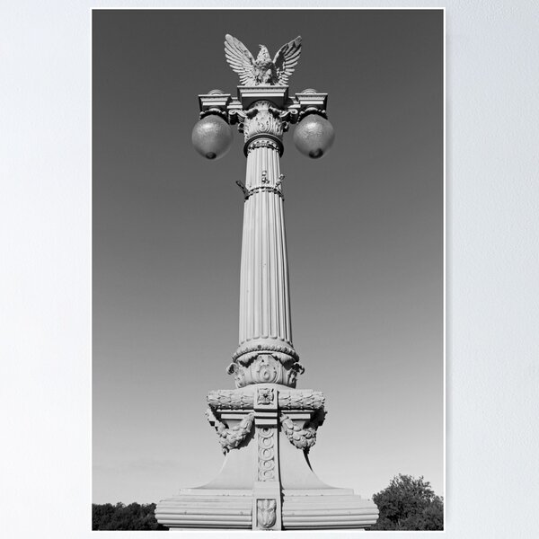 Item preview, Un farol en el puente de Taft designed and sold by Cora Wandel.