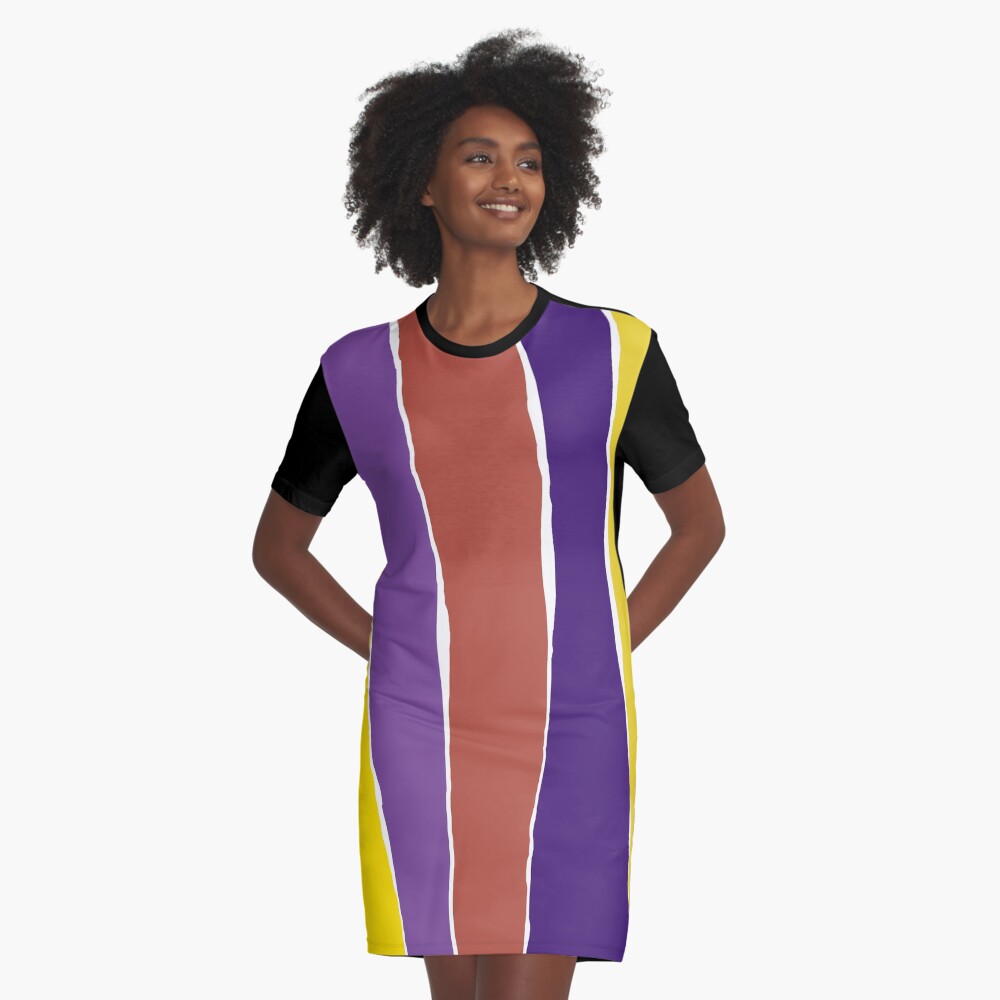 Aperçu de l'œuvre Robe t-shirt créée et vendue par patricmouth.